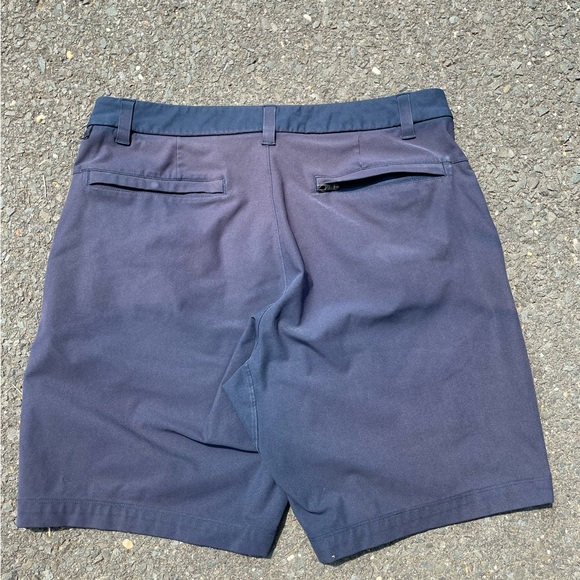 Men’s Lululemon Navy Blue Commission Shorts Size 32 - Picture 3 of 6